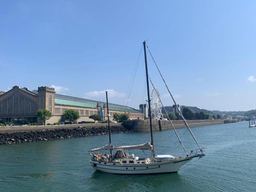 Coeur Du Centre-Ville Cherbourg-en-Cotentin Bagian luar foto